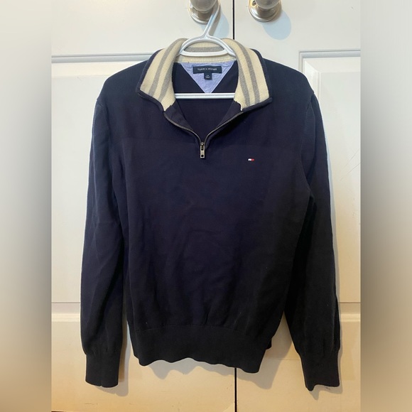 Tommy Hilfiger Knit Sweater - Picture 1 of 3